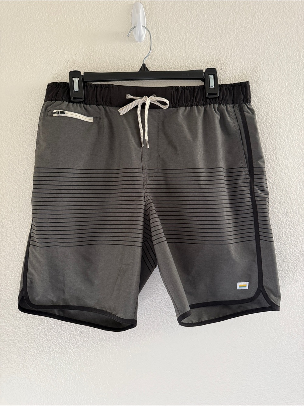Vuori Banks Short Unlined 7” L
